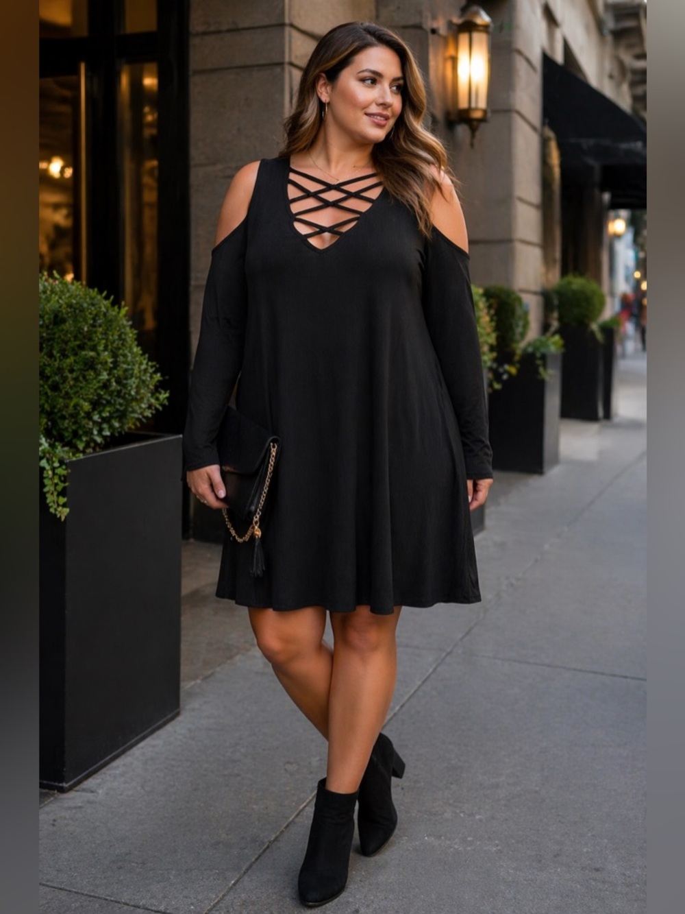 Boohoo Plus Black Ribbed Cold Shoulder Swing Dress Crisscross Neck Size 16